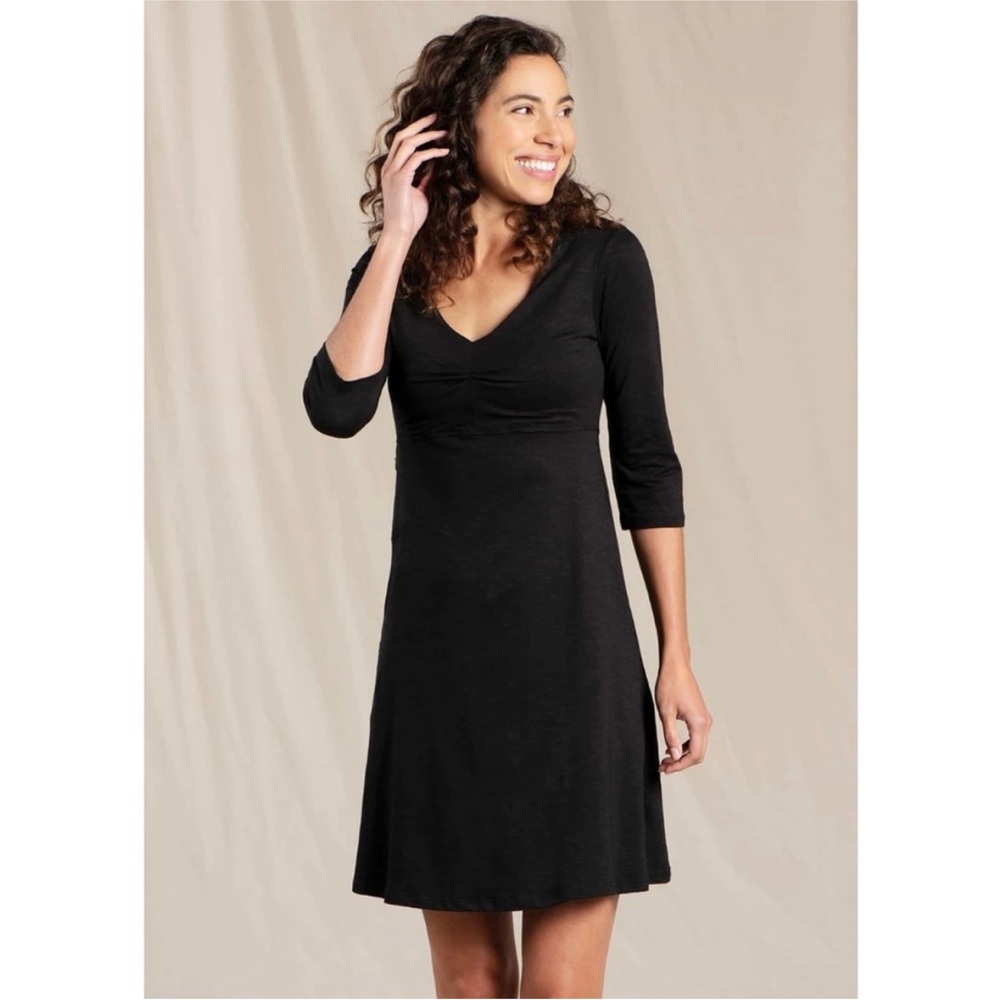 Toad&Co Rosalinda Dress in Black Outdoorsy Travel Size Small‎